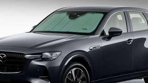 Your Windshield Sunshade Barely Cools The Air, But It Saves Your Steering Wheel