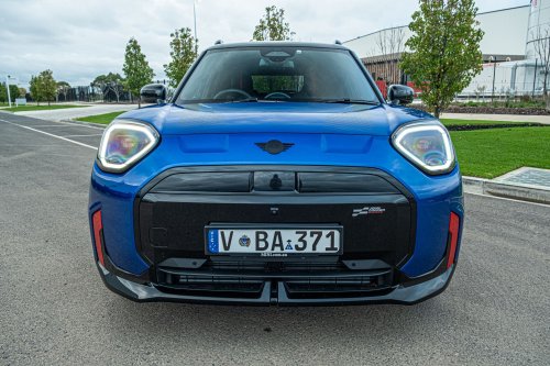 Mini’s 2026 Aceman JCW e Is The Quick One, The Fun One, And The One To Avoid | Review