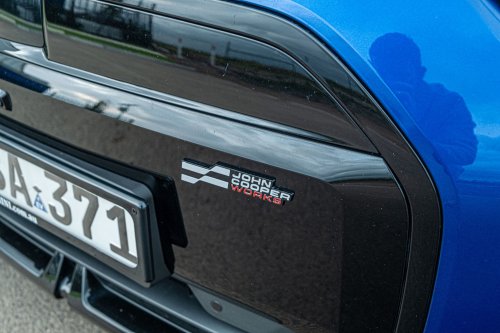 Mini’s 2026 Aceman JCW e Is The Quick One, The Fun One, And The One To Avoid | Review