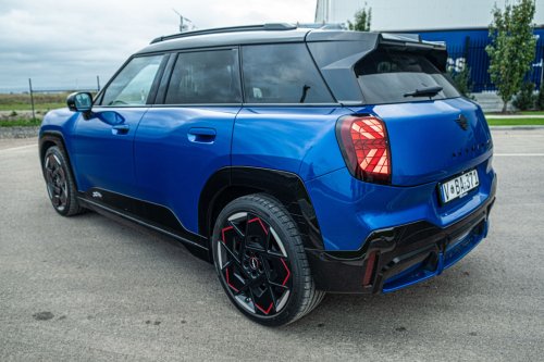 Mini’s 2026 Aceman JCW e Is The Quick One, The Fun One, And The One To Avoid | Review