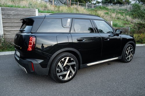 Mini’s Electric 2026 Countryman SE ALL4 Is The Most Fun You Can Have With A Bad Idea | Review