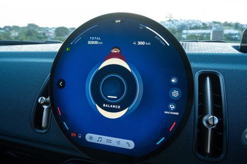 Mini’s Electric 2026 Countryman SE ALL4 Is The Most Fun You Can Have With A Bad Idea | Review