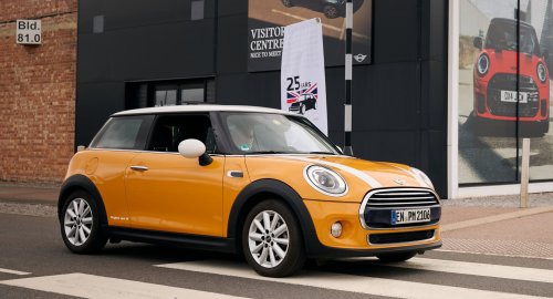 This Mini Diesel Cracked 1 Million Km On Its Original Engine Averaging 80 MPG