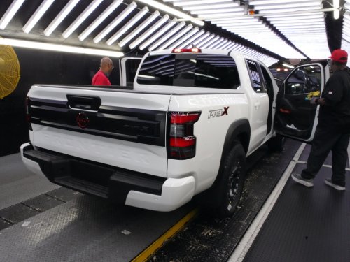 Nissan’s Mississippi Plant Just Built Its One Millionth Frontier