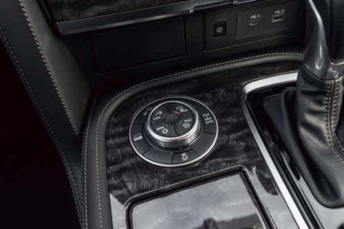 Nissan Gives Aussies One Last Shot At A New V8 Patrol