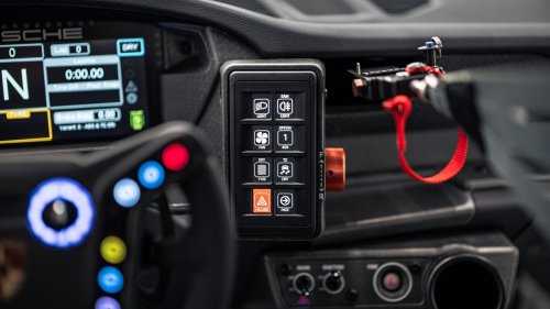 Porsche Ditches Cayman And Uses 911 For New GT4 R Race Car