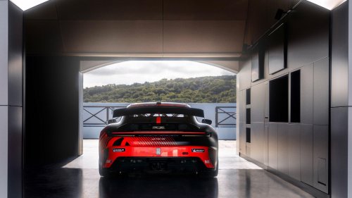 Porsche, Porsche Ditches Cayman And Uses 911 For New GT4 R Race Car