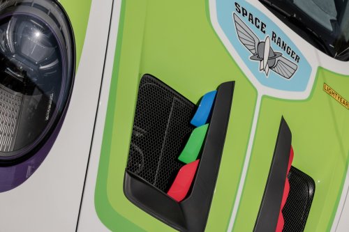Porsche, Porsche Built Three Real-Life 911s For Toy Story 5, And You Can Buy Them