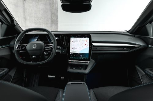 Renault, Renault Megane, Renault Gave The Updated Megane EV A Meaner Face And A Slower 0-62