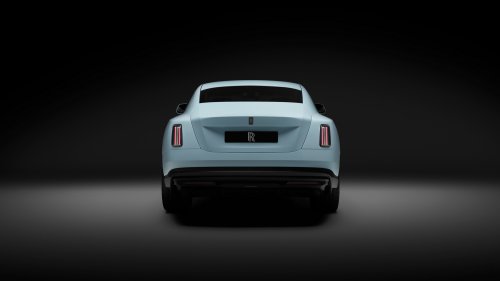 The New Rolls-Royce Spectre II Hides 8,108 Tiny Lights In Its Dashboard
