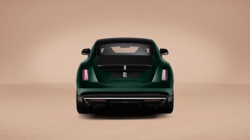 The New Rolls-Royce Spectre II Hides 8,108 Tiny Lights In Its Dashboard