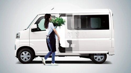 Subaru’s Cheapest New Car Is A $7,200 Kei Van With Three Pedals