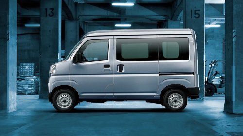Subaru’s Cheapest New Car Is A $7,200 Kei Van With Three Pedals