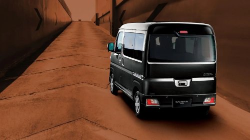 Subaru’s Cheapest New Car Is A $7,200 Kei Van With Three Pedals