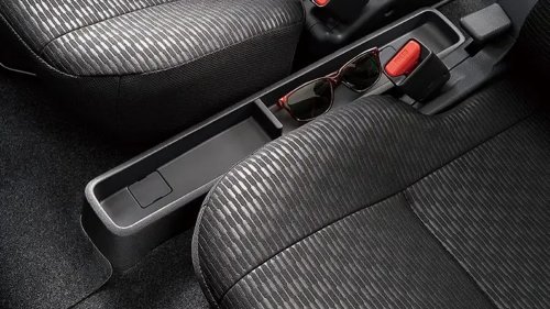Subaru’s Cheapest New Car Is A $7,200 Kei Van With Three Pedals