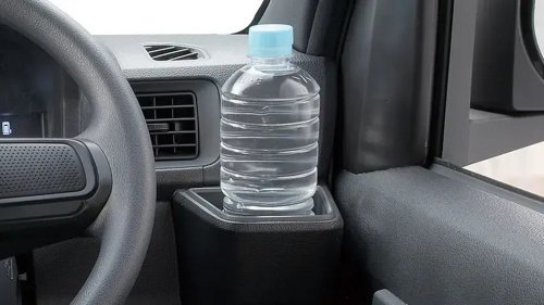 Subaru’s Cheapest New Car Is A $7,200 Kei Van With Three Pedals