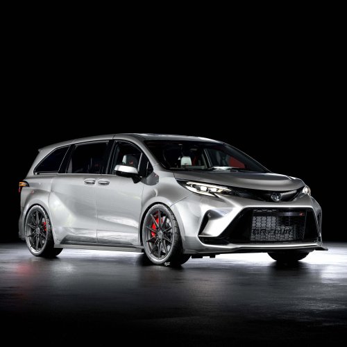 A Toyota GR Sienna Minivan Sounds Wrong, Until You See This Render