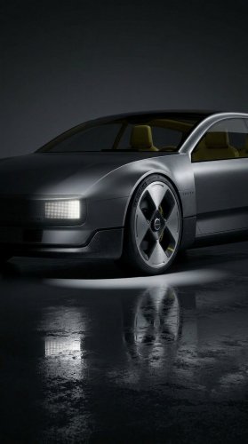 A Slate Designer Spent His Spare Time Redrawing Volvo’s Lost Wagon