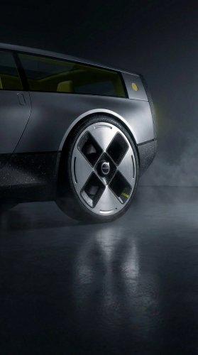 A Slate Designer Spent His Spare Time Redrawing Volvo’s Lost Wagon