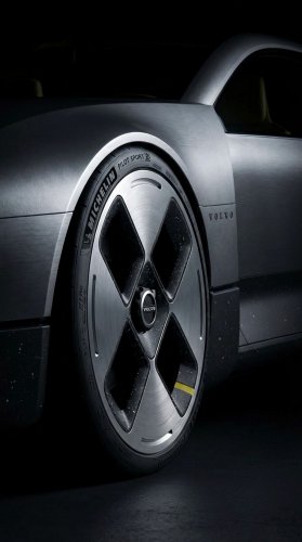 A Slate Designer Spent His Spare Time Redrawing Volvo’s Lost Wagon