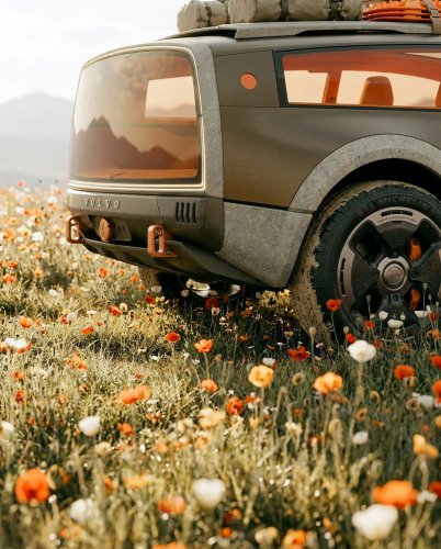 A Slate Designer Spent His Spare Time Redrawing Volvo’s Lost Wagon