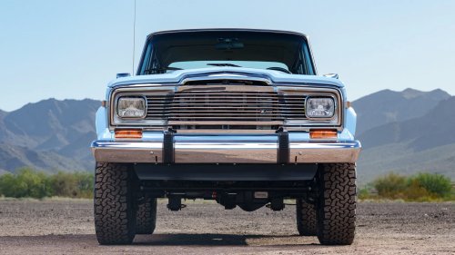 Jeep, This 1979 Jeep Cherokee Looks Stock, Then You Find The 825-HP V10