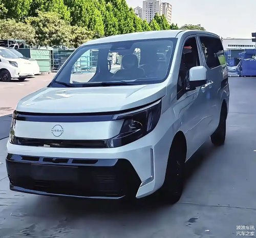 Nissan, Nissan Is Reviving A 17-Year-Old Van With Major Facelift