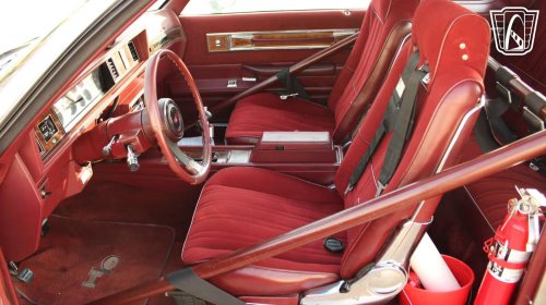 This 1984 Oldsmobile Has Three Shifters For One Automatic Transmission