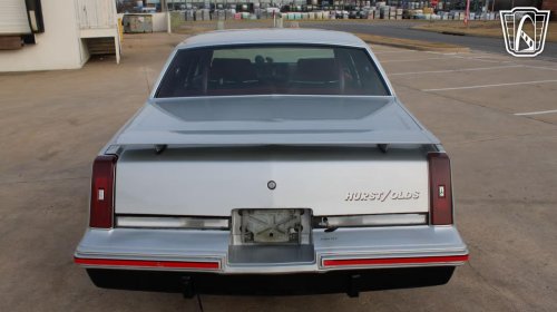 This 1984 Oldsmobile Has Three Shifters For One Automatic Transmission