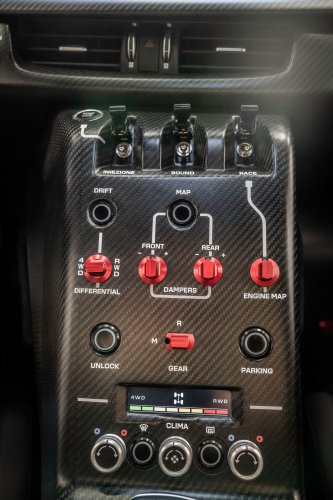 Reborn Alfa Romeo 155 Race Car Is Really A Giulia QV In Disguise