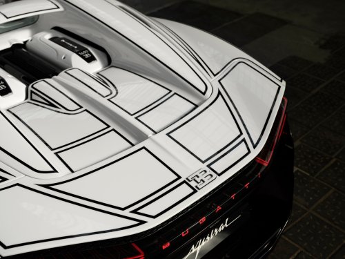 Bugatti’s 261-MPH Hypercar Has A Gas Cap Made Of Fine China