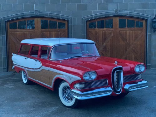 Cybertruck, Ford, The Cybertruck Is Flopping So Hard It Could Knock Ford’s Edsel Off Its Throne