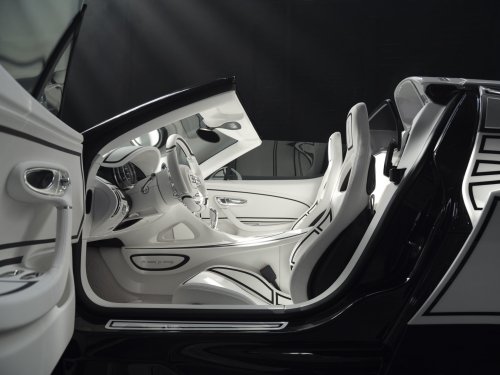 Bugatti’s 261-MPH Hypercar Has A Gas Cap Made Of Fine China