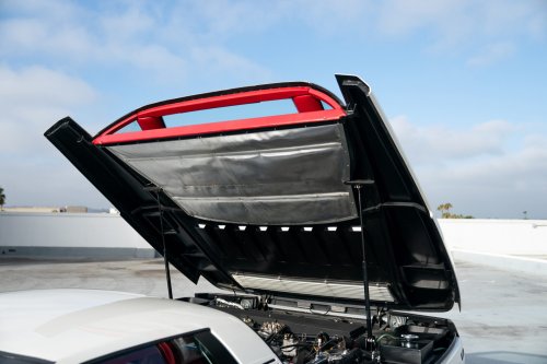 Chrysler Rejected This Lamborghini Design, So It Came Back With 16 Cylinders And 4 Pop-Up Lights