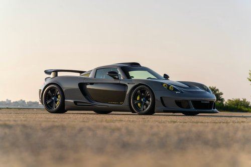 25 People Looked At Porsche’s Carrera GT And Said Make It Weirder