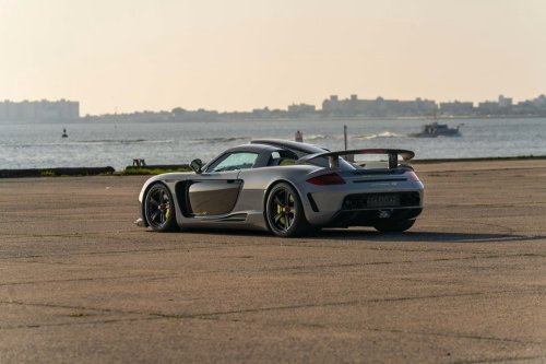 25 People Looked At Porsche’s Carrera GT And Said Make It Weirder