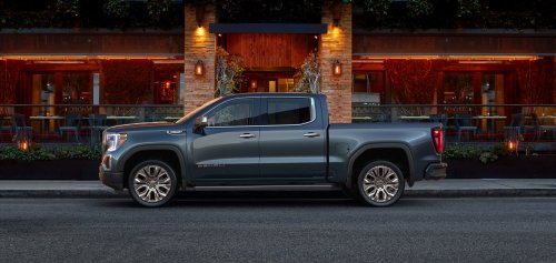 GMC, GM, A Leaky Window Cost A GMC Sierra Owner $1,000, Now He’s Suing GM