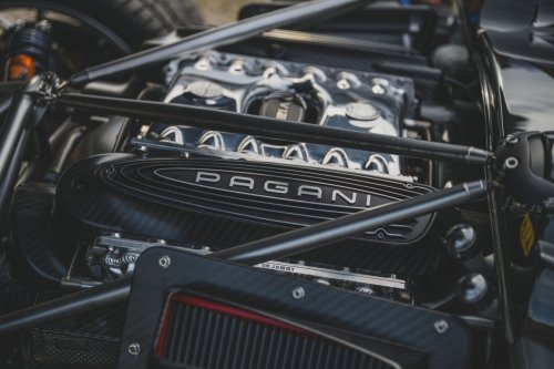 This Is The World’s First Huayra Roadster With A Third Pedal