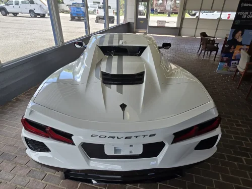 Chevy Wanted $104K For Its Patriotic Corvette, Bidders Wouldn’t Go Over $89K