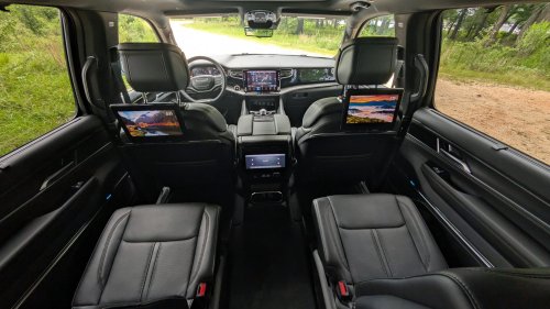 The 2026 Jeep Grand Wagoneer L Is The Full-Size SUV To Beat, Even If I’d Buy Something Else