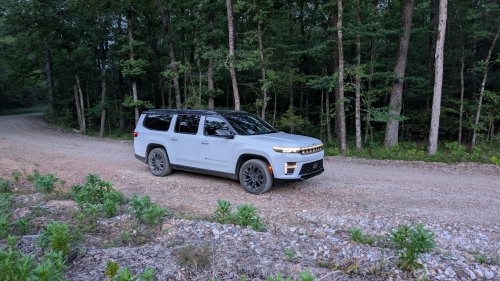 The 2026 Jeep Grand Wagoneer L Is The Full-Size SUV To Beat, Even If I’d Buy Something Else