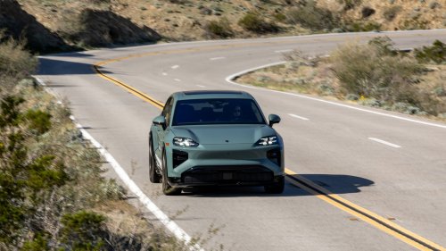 Porsche, SUV, A 6,000-Pound Porsche SUV Is Quicker To 60 Than A 1,064-HP Corvette ZR1