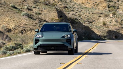 Porsche, SUV, A 6,000-Pound Porsche SUV Is Quicker To 60 Than A 1,064-HP Corvette ZR1