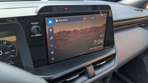We Drove Both 2026 Outbacks For A Week, The Cheaper One Won