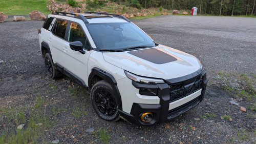 We Drove Both 2026 Outbacks For A Week, The Cheaper One Won