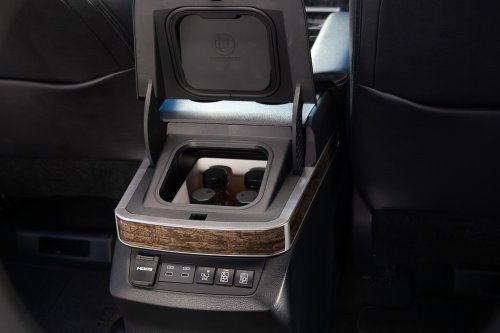 Millennials Grew Up Mocking Minivans, Now They Can’t Buy Them Fast Enough
