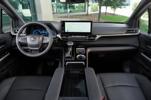 Millennials Grew Up Mocking Minivans, Now They Can’t Buy Them Fast Enough