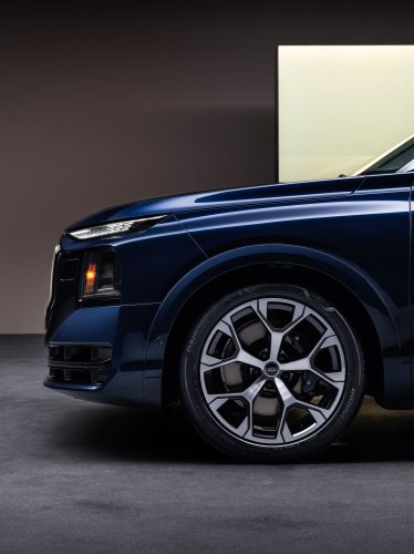 Audi’s Biggest SUV Ever Has The World’s Fanciest Taillights And A Glass Roof Bigger Than Your Bed
