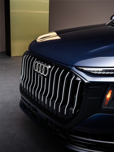 Audi’s Biggest SUV Ever Has The World’s Fanciest Taillights And A Glass Roof Bigger Than Your Bed