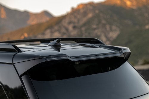 Hyundai’s Popular Palisade Gets A Blacked Out Range-Topper